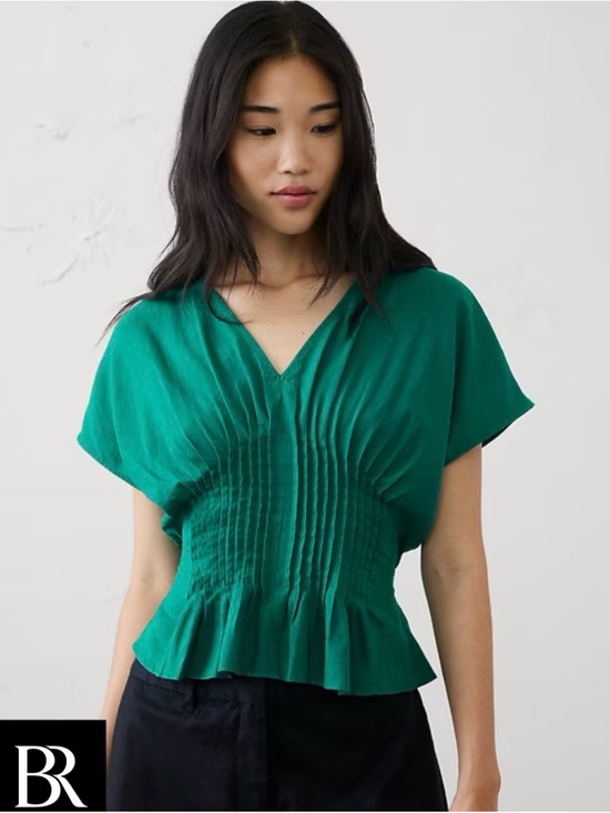 Banana Republic Factory Tops - Banana Republic Factory LINEN-BLEND PINTUCK-WAIST TOP